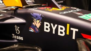 Oracle Red Bull Racing, Bybit, and Chiru Labs collaborate: Azuki becomes the first-ever NFT displayed on an F1 car