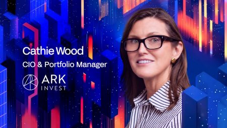 ARK’s Wood Predicts Deflationary Tech Boom, Yield Curve Inversion Without Recession, And A Bigger Role For Bitcoin