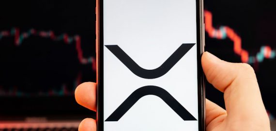 XRP vs ADA Price Predictions: Which Large-Cap Crypto Has Stronger Upside Into 2026?