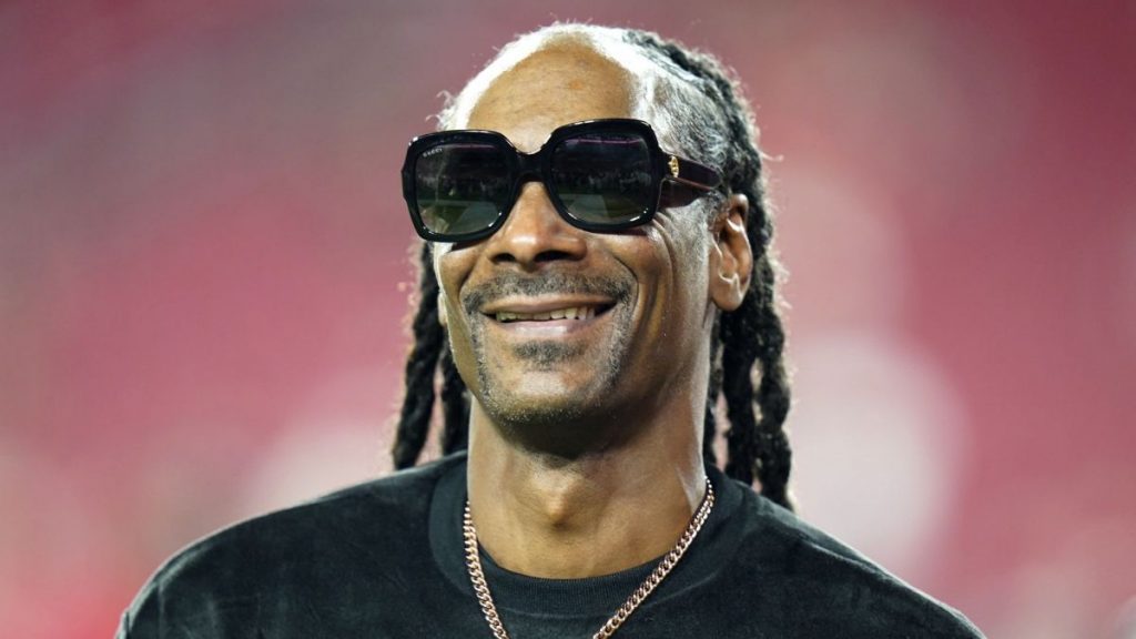 Richest NFT holder Snoop Dogg