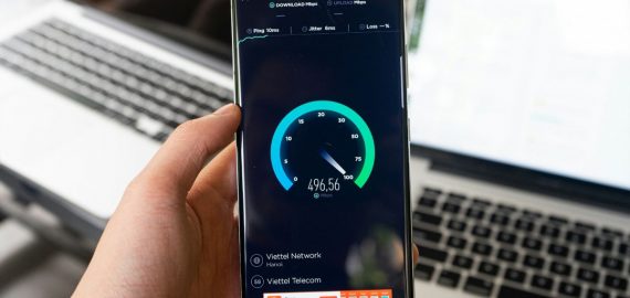 5G 인터넷이 산업 전반에 걸쳐 사용자 경험을 향상시키는 방법 