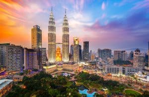 70% Malaysian Workforce Ready to Adopt Generative AI, Lacks Training: EY Report