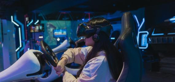 Carmakers like Audi and Volkswagen are working to bring VR experiences into your car