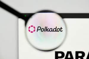 Polkadot (DOT) introduceert belangrijke inzichten in Q4 2023, Uniswap (UNI) getipt om $10 te stijgen; Pullix (PLX) voorverkoop getuige 15 deelnemers