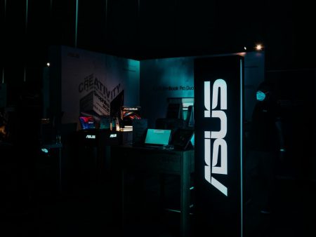 ASUS launches a Metaverse unit and a curated NFT platform