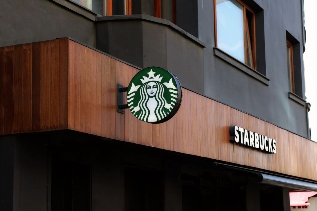 "Starbucks" web3