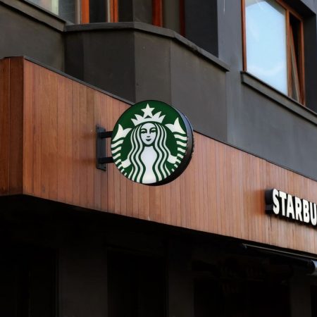 Starbucks to introduce Web3 rewards program, coffee NFTs included