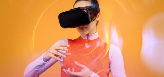 VR learning hits 10 universities—and outer space